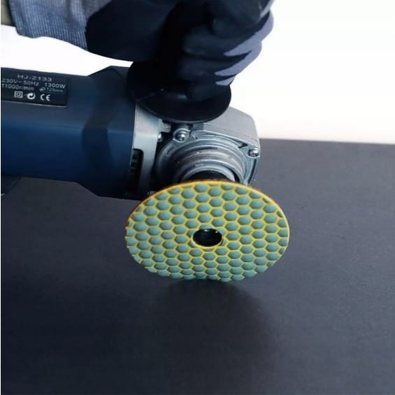 cc79354e3a2d0a7c6b9ca5a3f5d70b15