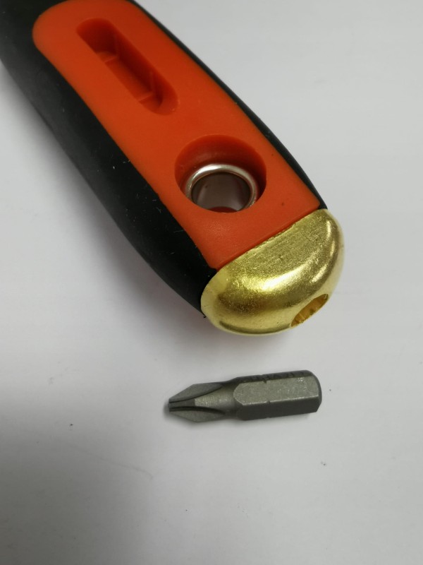 Szpachelka nierdzewna z bitem 150mm Motive